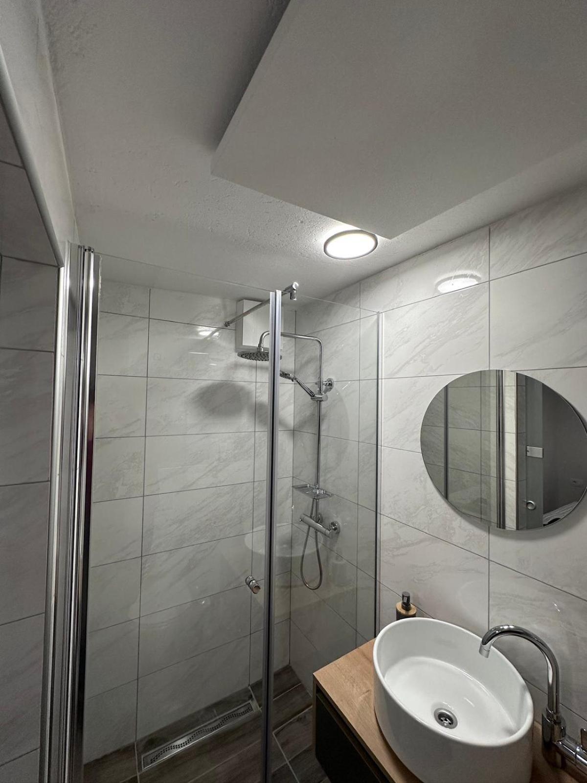 קרנייסקה גורה Apartma Studio Jana מראה חיצוני תמונה